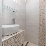 Apartament Three Bedroom With Terrace