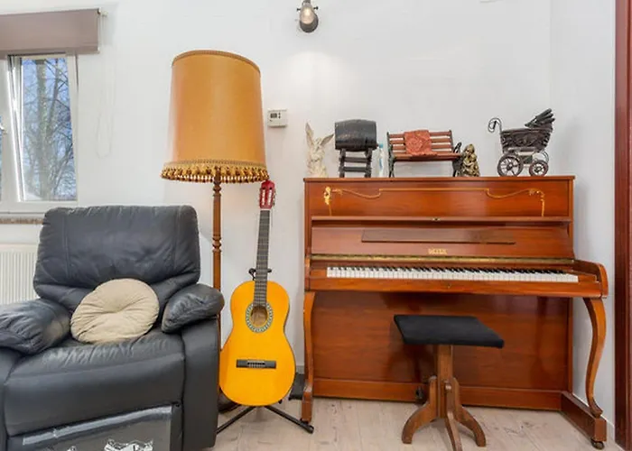 Appartement Three Bedroom With Terrace *