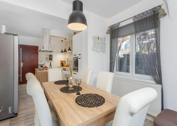 Three Bedroom With Terrace